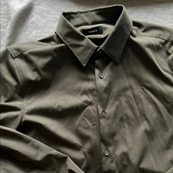Theory button-up shirt - Picture 2 of 11